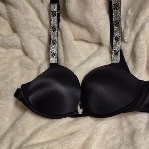 Victoria's Secret Black Underwire Bra Intimates